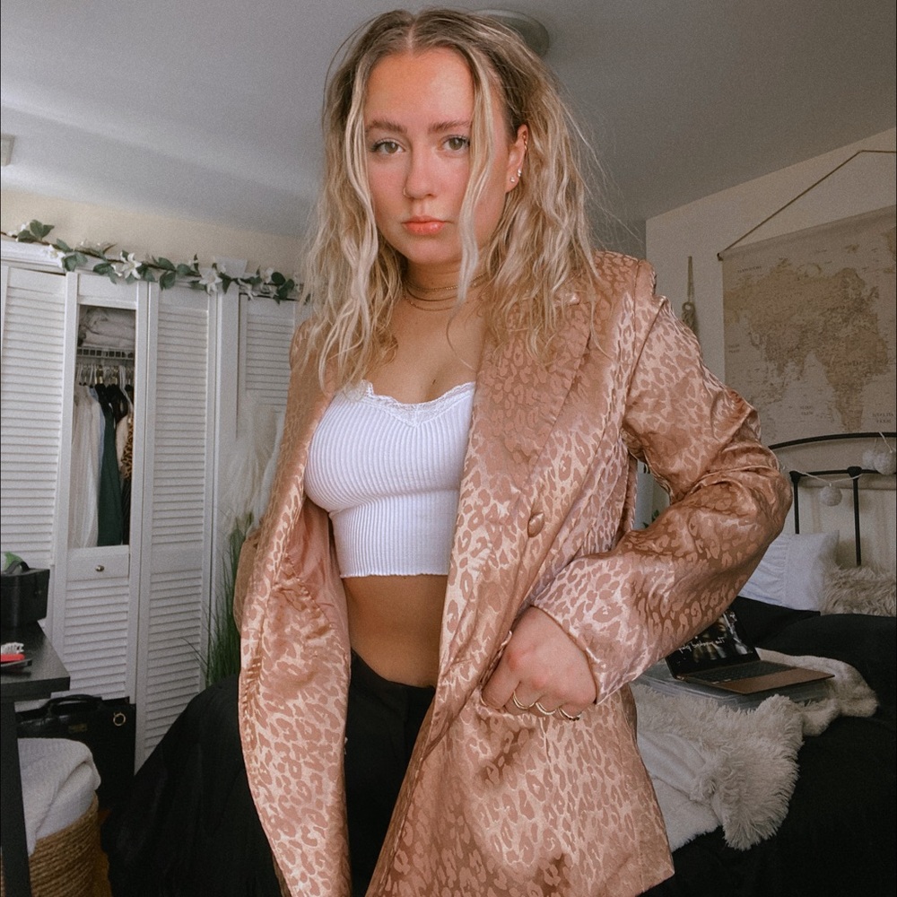 Satin Monochrome Cheetah Print Blazer - Picture 2 of 8
